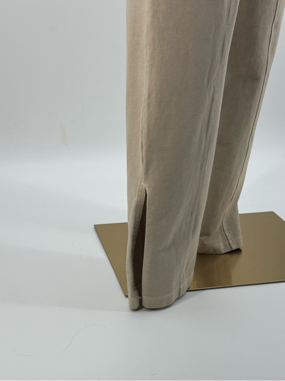 Gray State Indya Utility Jumpsuit Belted Wide-Leg Slit at Hemline Size 0 - Picture 6 of 14